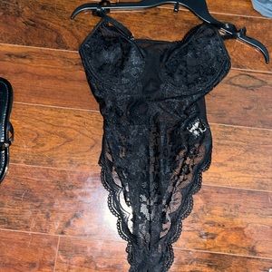 Lace bodysuit